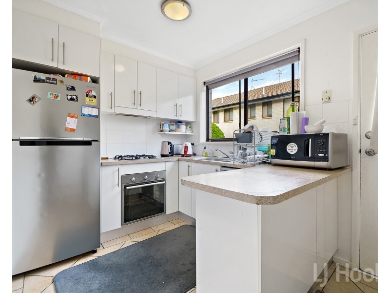 8/47 Booth Street, Queanbeyan East NSW 2620