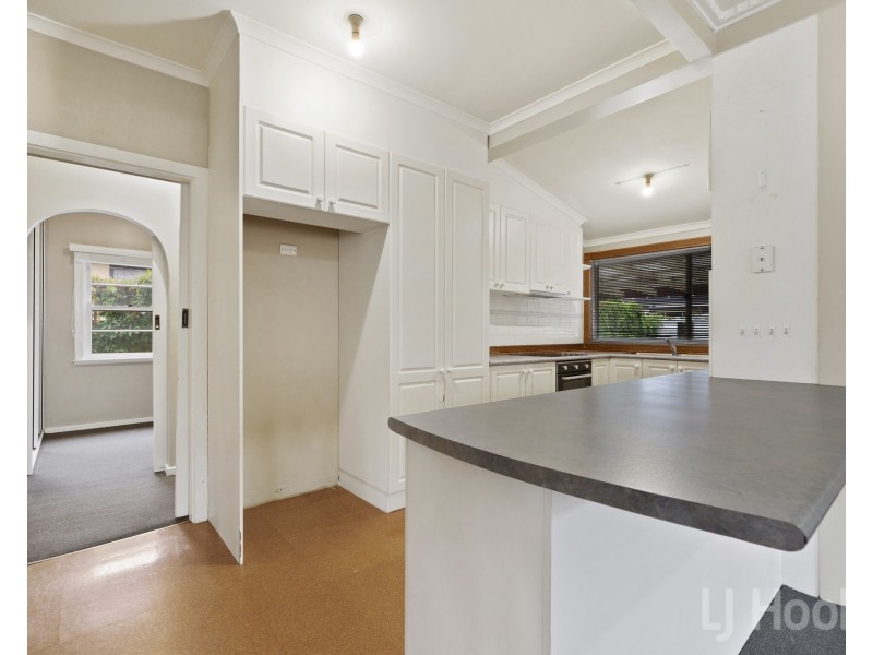 11 Albert Street, Queanbeyan NSW 2620