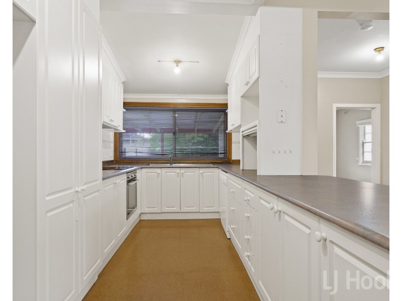 11 Albert Street, Queanbeyan NSW 2620