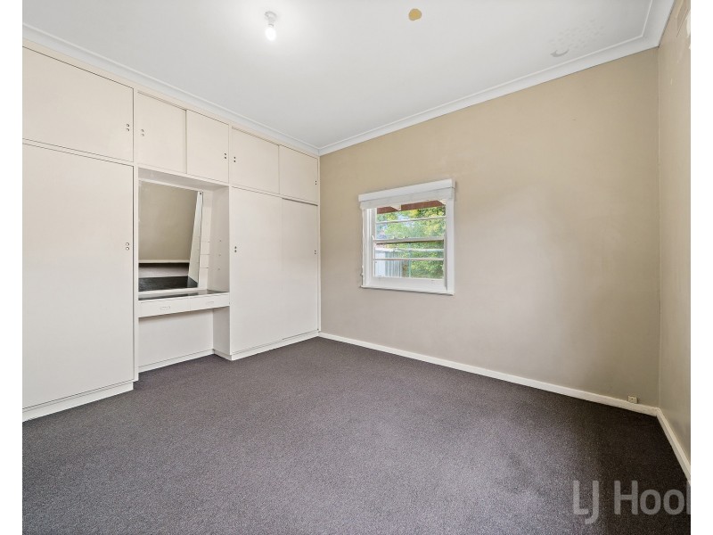 11 Albert Street, Queanbeyan NSW 2620
