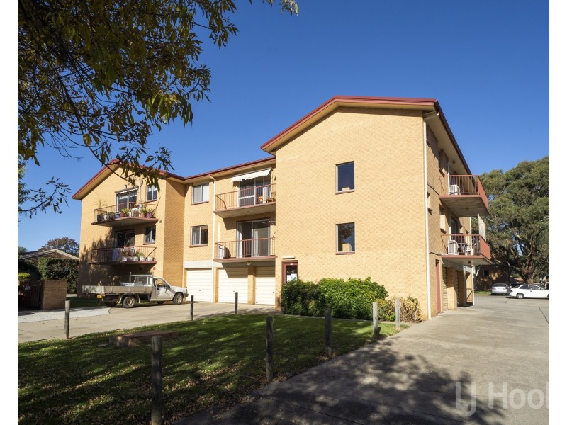 1/17 Mowatt Street, Queanbeyan East NSW 2620