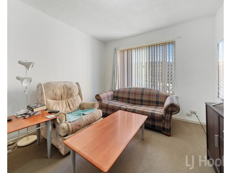 17/2 Donald Road, Queanbeyan NSW 2620