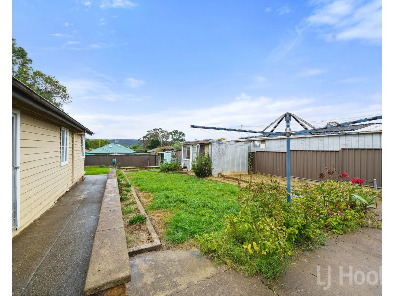 26 Agnes Avenue, Queanbeyan NSW 2620