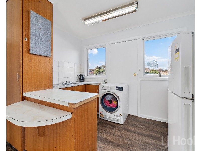 11 Cascade Street, Crestwood NSW 2620