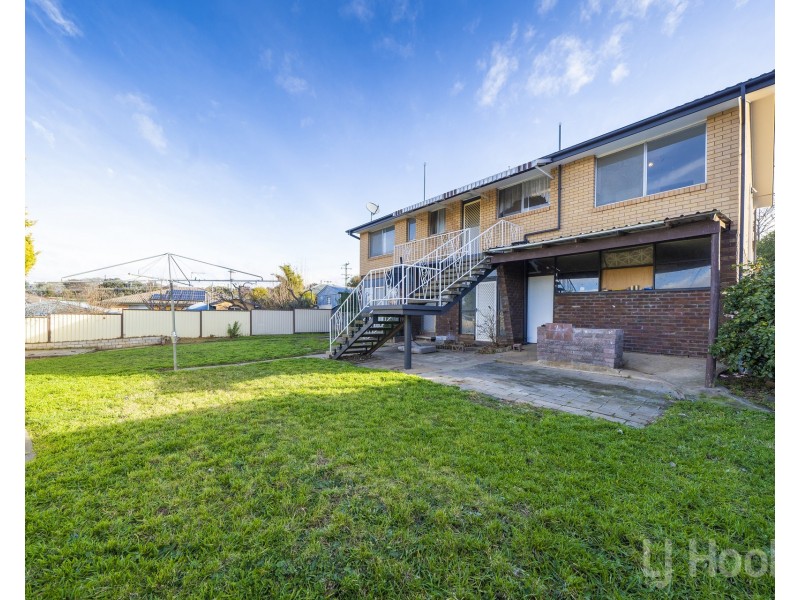 11 Cascade Street, Crestwood NSW 2620