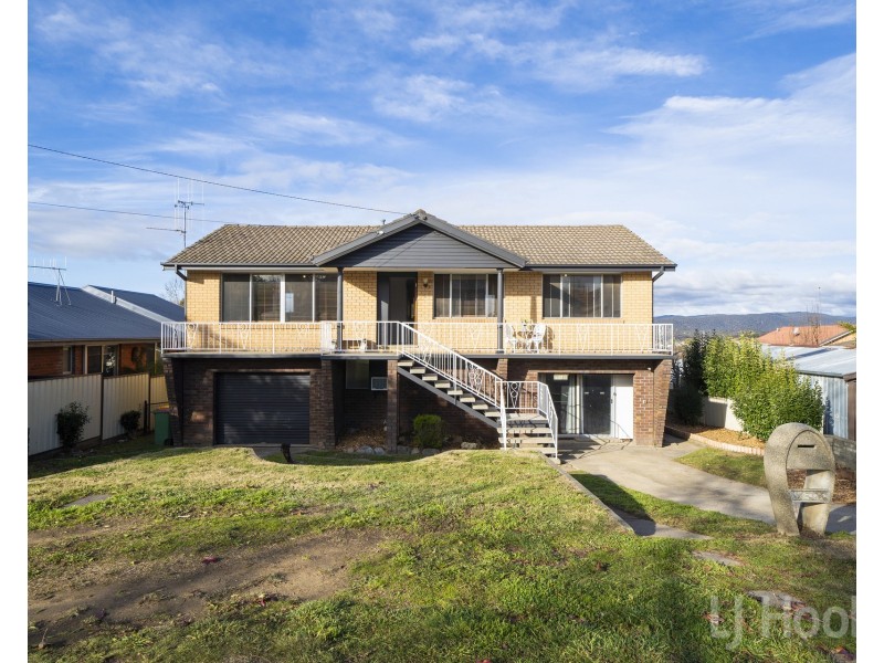 11 Cascade Street, Crestwood NSW 2620