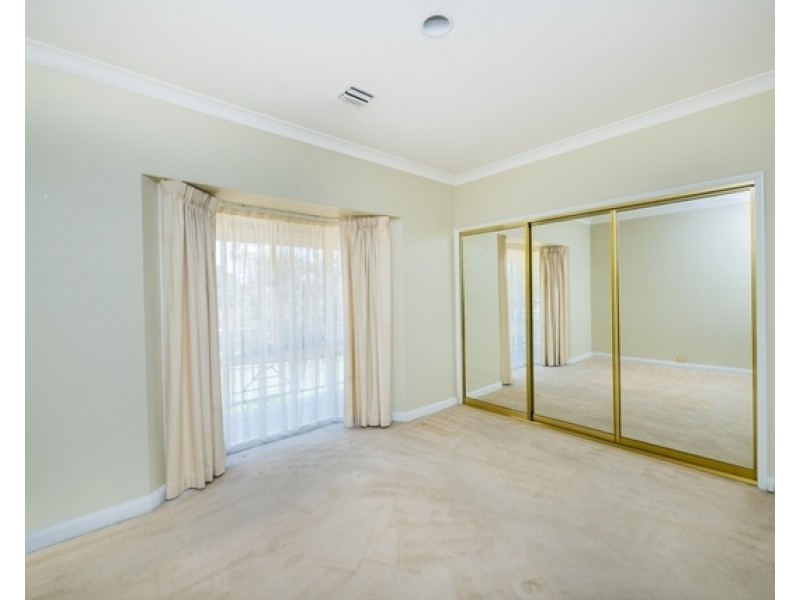 1/28 Macquoid Street, Queanbeyan NSW 2620