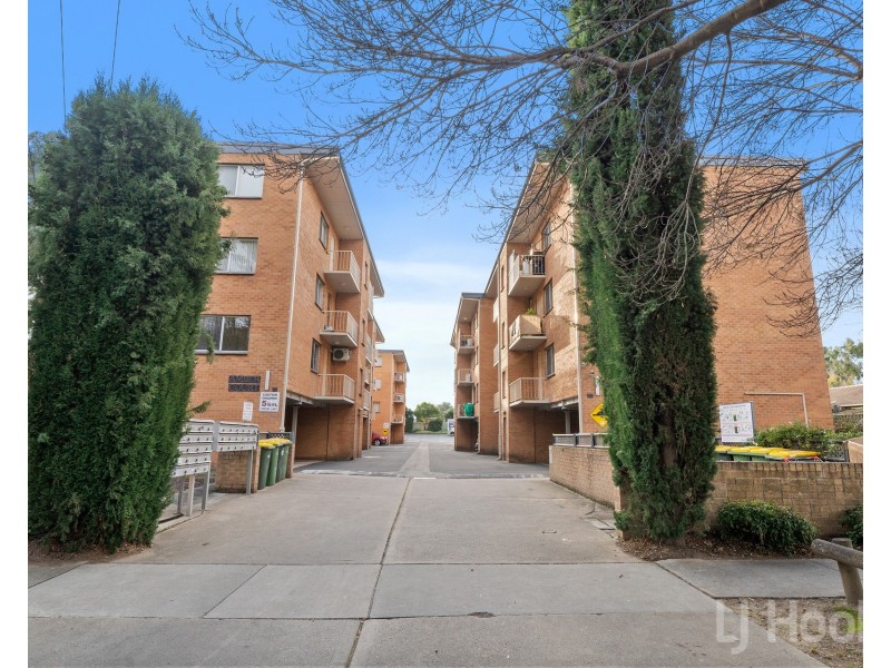 14/18 Booth Street, Queanbeyan East NSW 2620