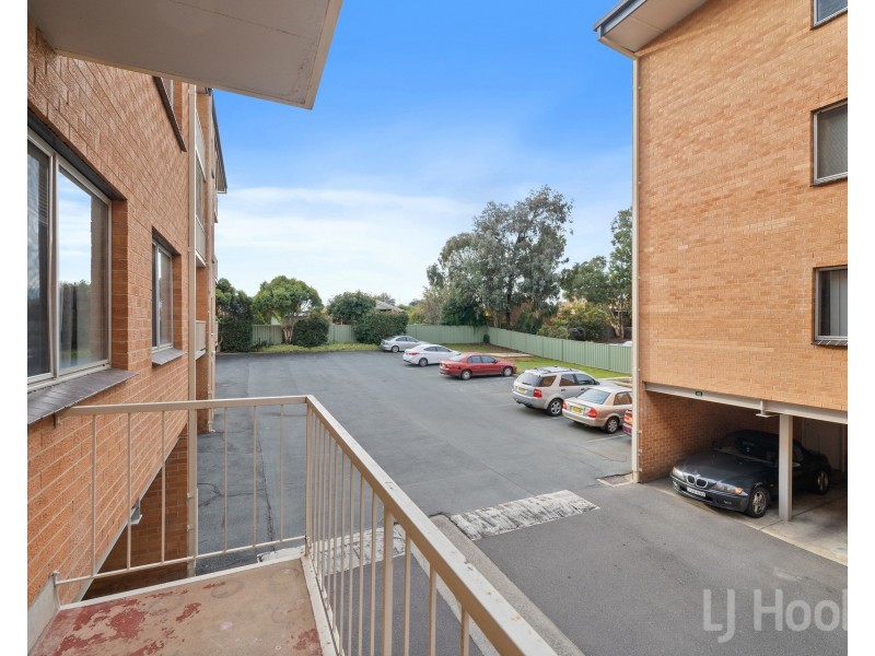 14/18 Booth Street, Queanbeyan East NSW 2620