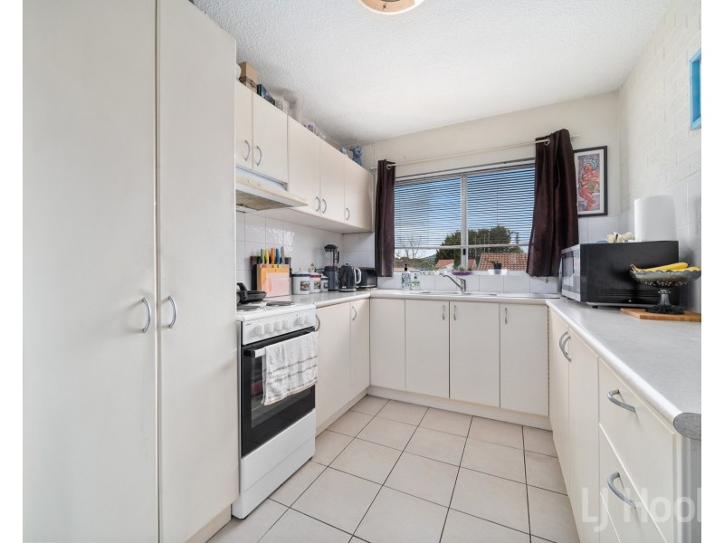 14/18 Booth Street, Queanbeyan East NSW 2620