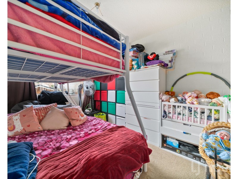 14/18 Booth Street, Queanbeyan East NSW 2620