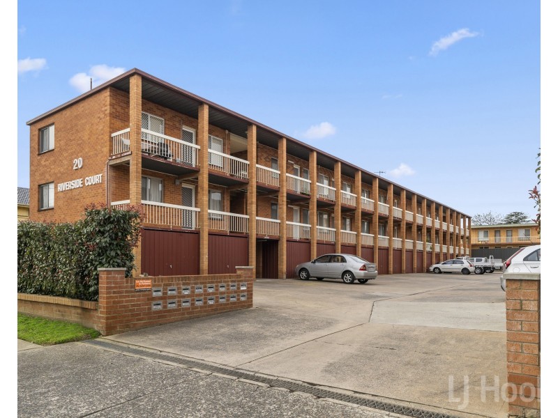 6/20 Trinculo Place, Queanbeyan East NSW 2620