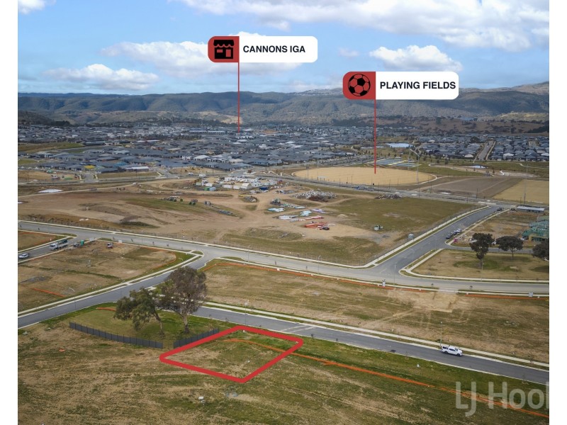 21 Crispin Grove, Googong NSW 2620