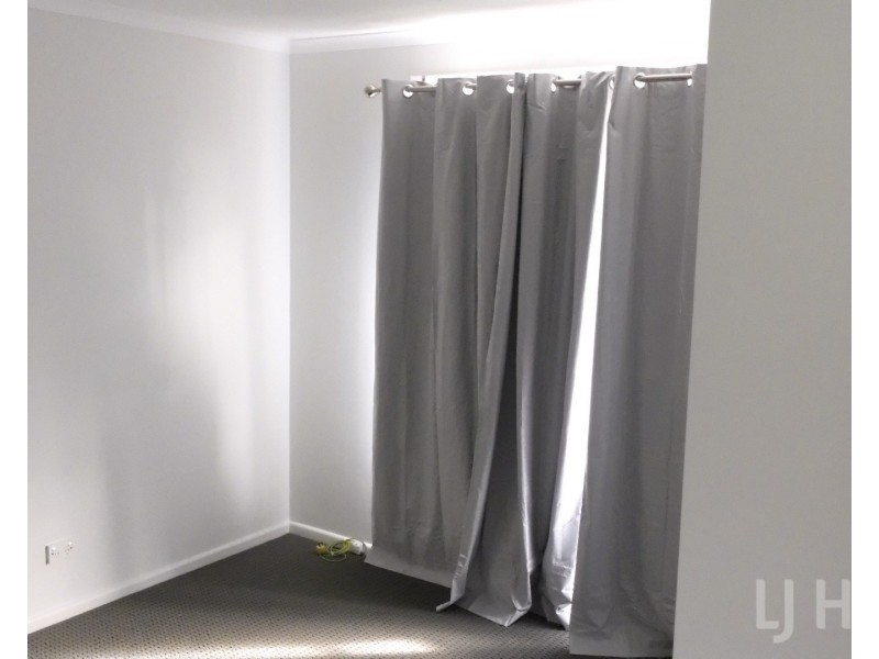 2/76 Tharwa Road, Queanbeyan NSW 2620