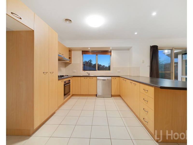 2 Banyalla Close, Jerrabomberra NSW 2619