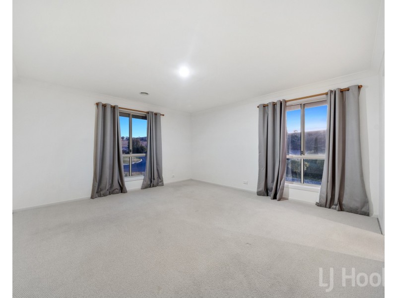 2 Banyalla Close, Jerrabomberra NSW 2619