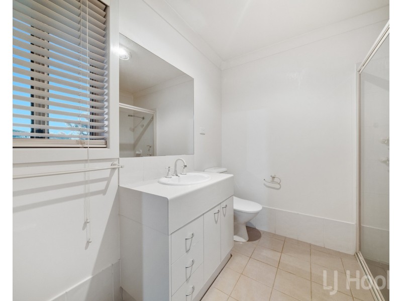 2 Banyalla Close, Jerrabomberra NSW 2619
