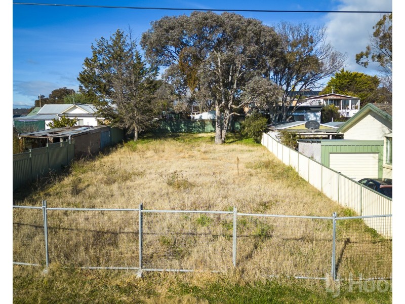 14 Fergus Road, Karabar NSW 2620