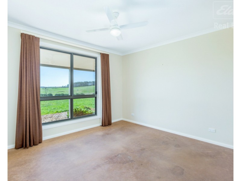 86 Neils Creek Road, Bungendore NSW 2621