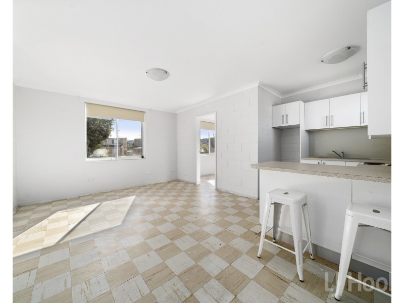 10/22 Carrington Street, Queanbeyan East NSW 2620