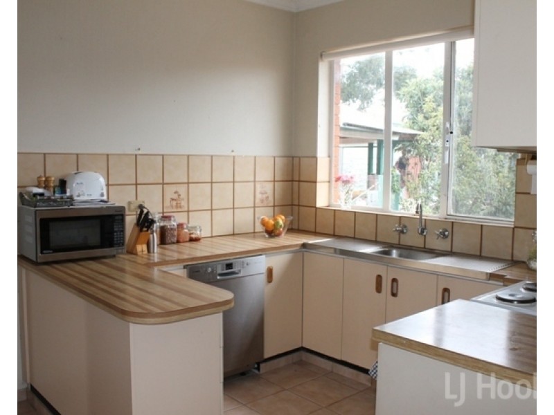 92 Morton Street, Queanbeyan NSW 2620