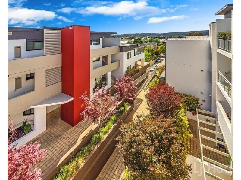 21/3A Stornaway Road, Queanbeyan NSW 2620