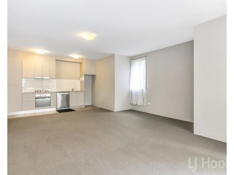 21/3A Stornaway Road, Queanbeyan NSW 2620