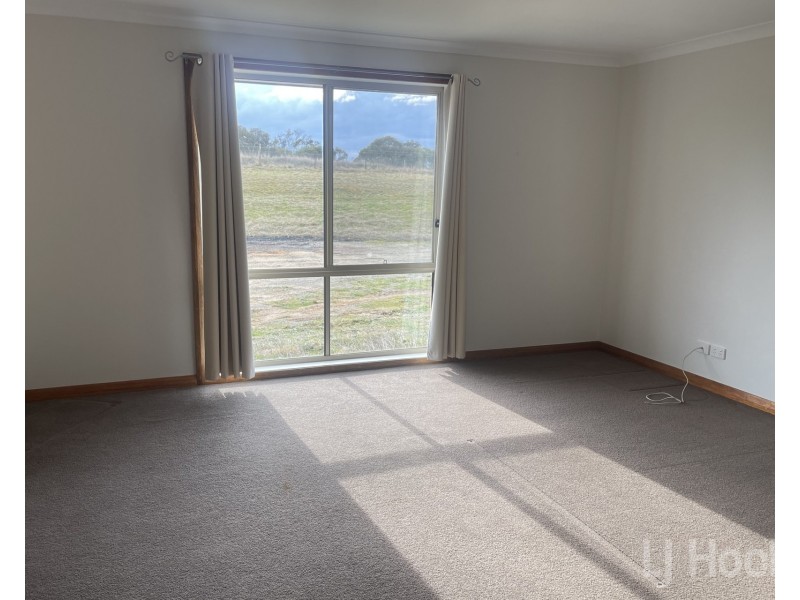 1/96 Doust Road, Bywong NSW 2621