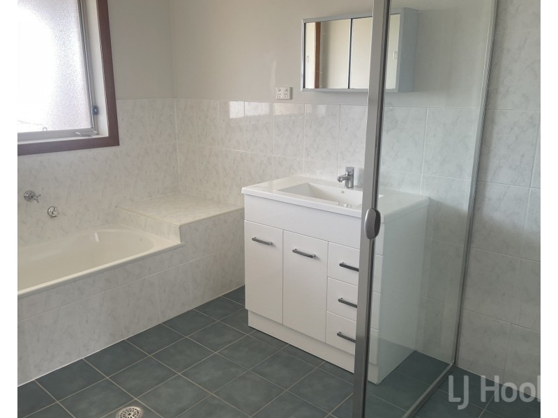 1/96 Doust Road, Bywong NSW 2621