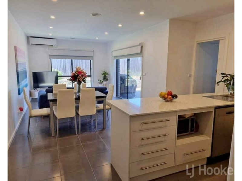 9 Jack Street, Googong NSW 2620