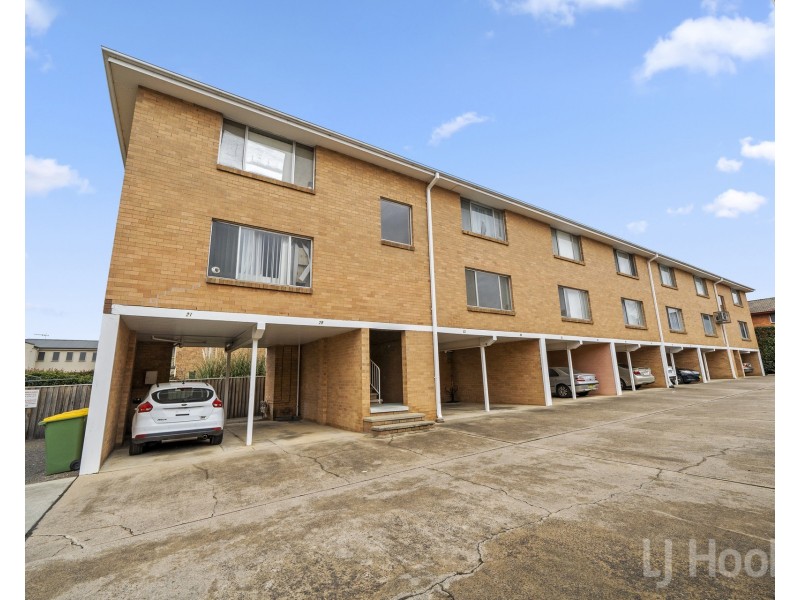 26/25 Macquoid Street, Queanbeyan East NSW 2620