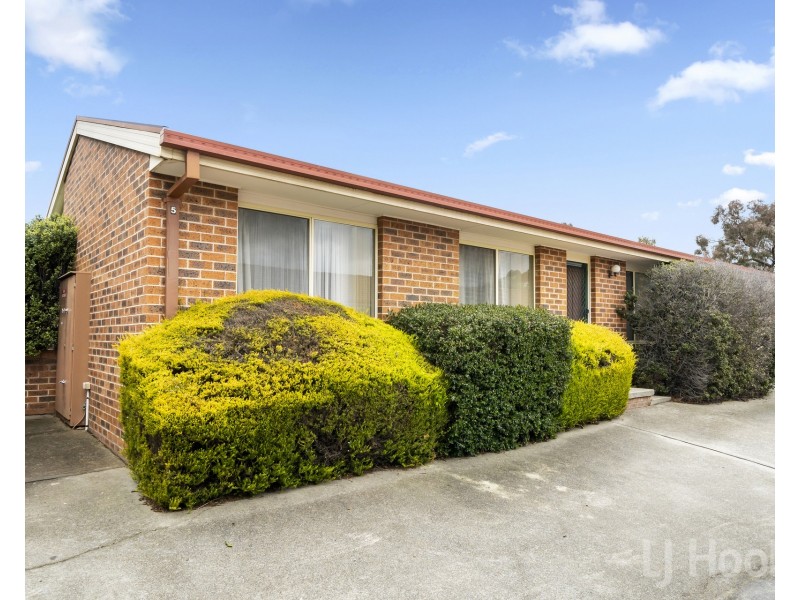 5/1-7 Torpy Place, Jerrabomberra NSW 2619