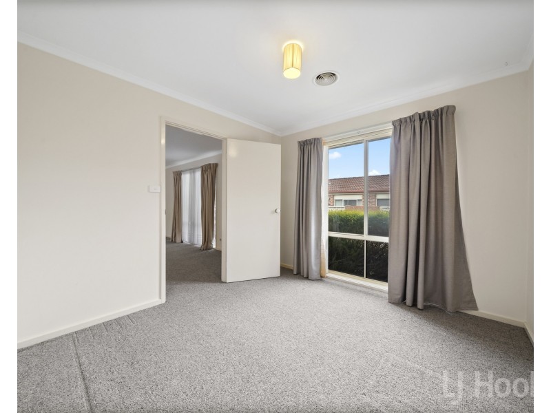 5/1-7 Torpy Place, Jerrabomberra NSW 2619