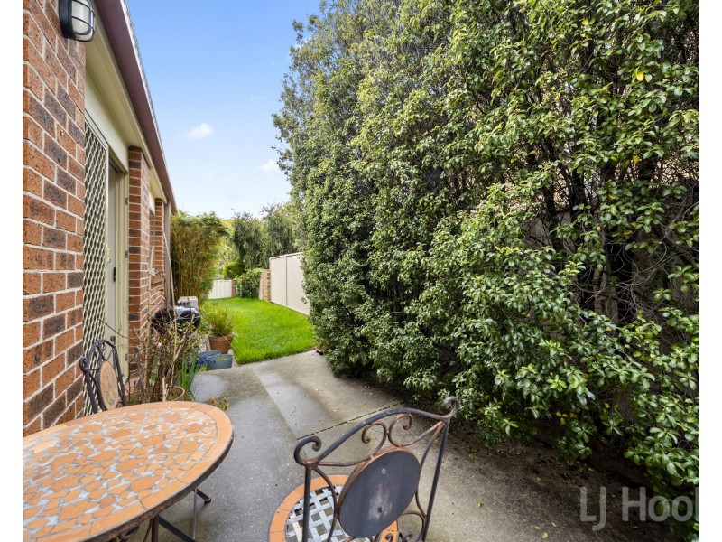 5/1-7 Torpy Place, Jerrabomberra NSW 2619