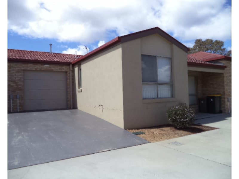 6/9 Dodsworth Street, Queanbeyan NSW 2620