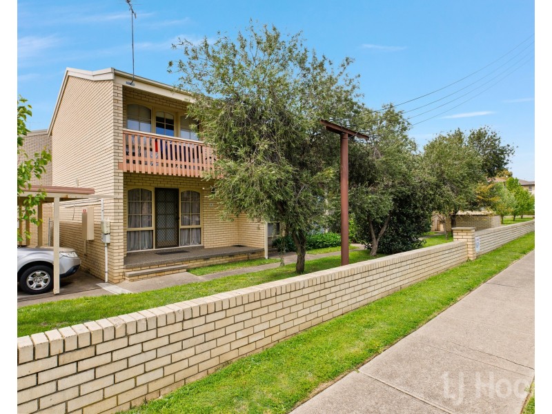 8/16 Broughton Place, Queanbeyan NSW 2620