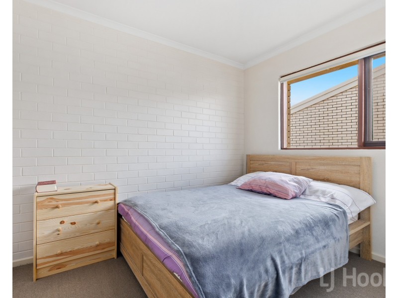 8/16 Broughton Place, Queanbeyan NSW 2620