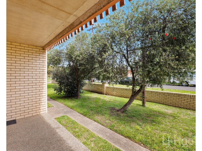 8/16 Broughton Place, Queanbeyan NSW 2620