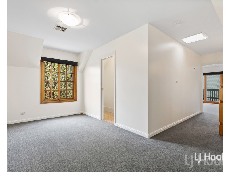 7 Forest Drive, Jerrabomberra NSW 2619