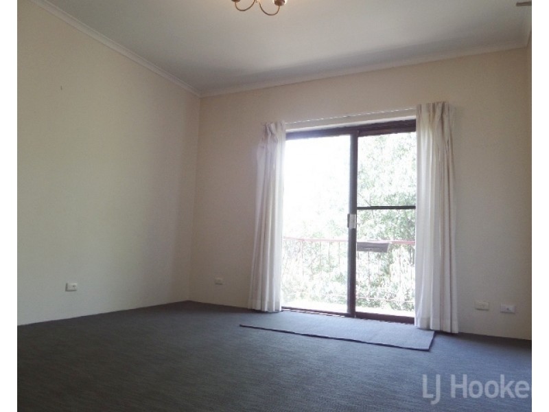 17/5 Mowatt Street, Queanbeyan NSW 2620