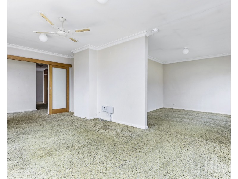 25 Christopher Crescent, Karabar NSW 2620