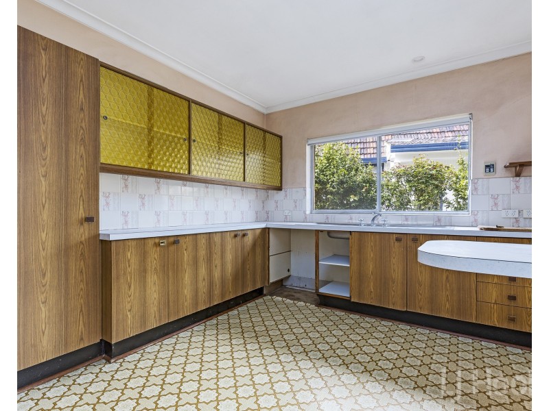 25 Christopher Crescent, Karabar NSW 2620