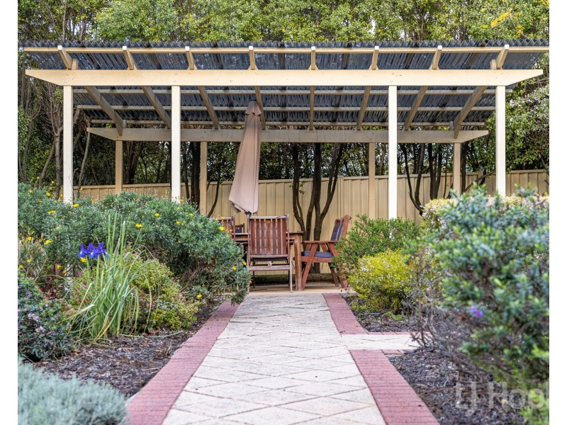 37 Kinlyside Avenue, Jerrabomberra NSW 2619