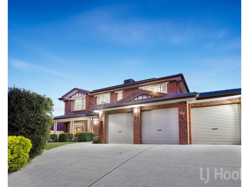 37 Kinlyside Avenue, Jerrabomberra NSW 2619