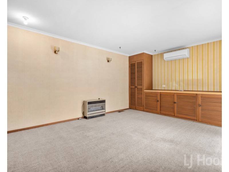 30 Brereton Street, Queanbeyan West NSW 2620