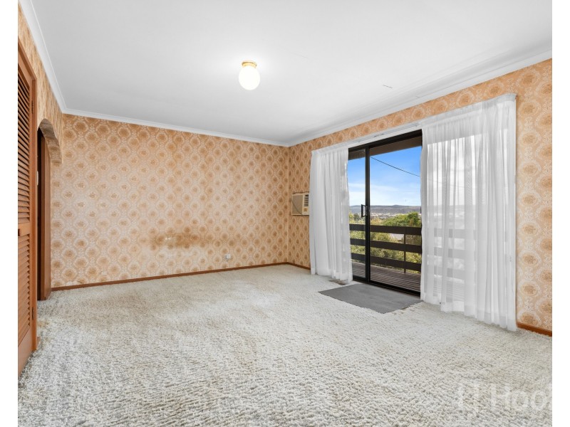 30 Brereton Street, Queanbeyan West NSW 2620