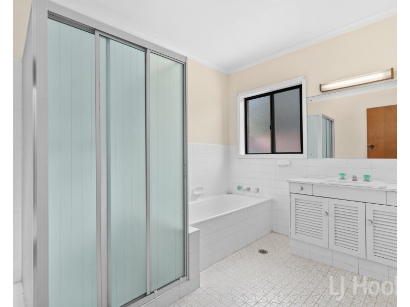 30 Brereton Street, Queanbeyan West NSW 2620