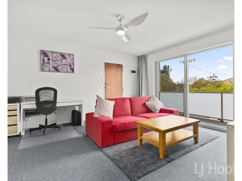 1/11 McKeahnie Street, Crestwood NSW 2620