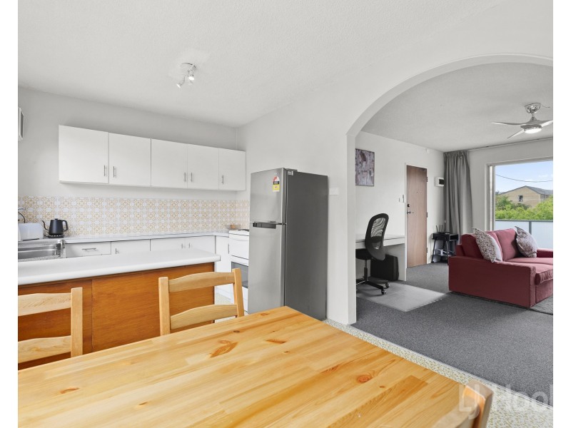 1/11 McKeahnie Street, Crestwood NSW 2620