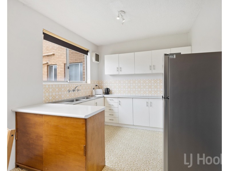 1/11 McKeahnie Street, Crestwood NSW 2620